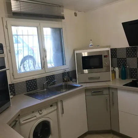 Maison De Village בית נופש